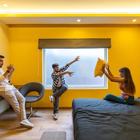 The Hosteller Bangalore, Brigade Road Екстер'єр фото