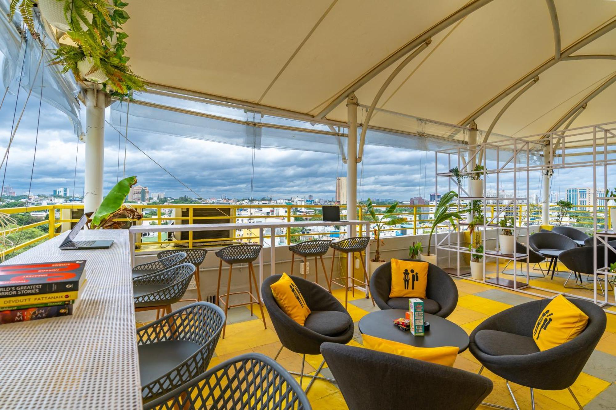 The Hosteller Bangalore, Brigade Road Екстер'єр фото