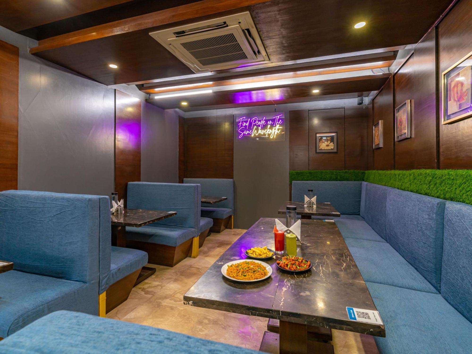 The Hosteller Bangalore, Brigade Road Екстер'єр фото